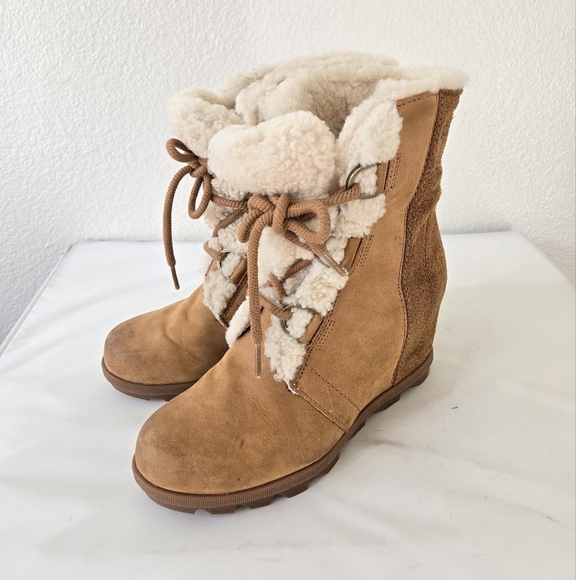 Sorel Joan Of Arctic Shearling Hidden Wedge II Lace-up Waterproof Boots Size 9 - Picture 2 of 16